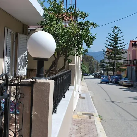 Zoe's House In Vilă